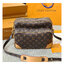 LV Nile Crossbody Monogram Canvas Bag กระเป๋าทรงแมสเซ็นเจอร์วินเทจใบใหญ่ unisex bag ใช้ได้ทั้งชายหญิง จุของได้เยอะ พิมพ์ลายโมโนแกรมคมชัดสวยงาม