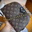 LV Be Alma bag Monogram Canvas / LV Pouch Bag กระเป๋าทรงพอชรุ่นใหม่สุดไอคอนิก เปิดตัวในคอลเลคชั่น Cruise 2025 ขนาดกะทัดรัดประดับสายโซ่สีทองถักสลับหนัง ใช้เป็นกระเป๋าใส่เครื่องสำอางค์ก็ลงตัว