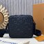 TOP ORI หนังแท้ | LV Getaway Messenger Bag กระเป๋าสะพายทรงแมสเซนเจอร์ ขนาดกะทัดรัดเพรียวบางตอบโจทย์การใช้งานเป็นได้ทั้งกระเป๋าเพาช์และกระเป๋าแมสเซนเจอร์ งานหนัง Monogram Shadow ผสานการประทับลาย Monogram อย่างกลมกลืน