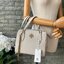ของแท้ 💯% TORY BURCH KIRA PEBBLED SATCHEL BAG รุ่น 74650 กระเป๋าสะพาย Crossbody ทรงสวยสุดฮิต เป็นรูปทรงใหม่ มาแรงที่สุดในตอนนี้!! วัสดุหนังแท้