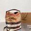 พรีเมี่ยมกิ๊ฟแท้ 100% 】BURBERRY VINTAGE CANVAS BUCKET BAG งานพรีเมียมกิ้ฟท์เคาเตอร์ น้ำหอมจากแบรนด์ วัสดุผ้าCanvas เนื้อหนาซับในอย่างดี ลายแบรนด์สวยมากคะ