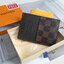 งานหรูเว่อวัง LOUIS VUITTON CARD HOLDER (GWP) 💳 ที่ใส่บัตร จากพรีเมี่ยมกิ้ฟแบรนด์หรู ดีไซน์สวยเก๋ หนังแท้ลายสวยเป็นเอกลักษณ์ ขนาดกำลังดี ใส่บัตรอย่างน้อย 7 ใบ พกพาสะดวก จะซื้อไว้ใส่บัตรใบหรู หรือซื้อให้เป็นของขวัญ ก็ควรค่าที่สุดคะ ห้ามพลาดนะคะ &#x