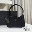 PRADA HOBO triangle motif padded bag รุ่นใหม่ล่าสุด!! PRADA NYLON HANDBAGS ขนาดกะทัดรัด อะไหล่ทอง วัสดุทำจากผ้าNylon ลายตาราง อย่างหนา อยู่ทรง กันน้ำได้ หายห่วงคะ