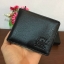 Herschel Wallet กระเป๋าสตางค์จากแบรนด์ Herschel แบรนด์ที่ดังสุดๆจากแคนาดามาแล้วค่ะ ต้องขอบอกเลยว่าพิเศษสุดๆไม่ได้มาบ่อยนะคะ กระเป๋าสตางค์วัสดุหนังทนทานสุดๆ เหมาะสำหรับทุกวัยเลยค่ะ ตัวกระเป๋าด้านหน้าปั๊มชื่อแบรนด์ ด้านในมีช่องใส่บัตร 4 ช่อง และช่องใส่ธนบัต