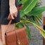 Celine Medium Tabou In Smooth Calfskin พร้อมส่งรุ่นใหม่แล้วค่า กับ CELINE SHOULDER BAG หนังเรียบสวยหรู ปรับดับพวงกุญแจสีทองด้านหน้า ด้านในเปิดด้วยด้วยกระดุม แบ่งช่องใส่ของออกเป็นสัดส่วน พร