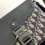 DIOR Small Saddle Messenger Bag with Flap / Khaki / Black / Oblique Jacquard with Grained Leather กระเป๋าสะพายทรงแมสเซ็นเจอร์ รุ่นยอดนิยมของท่านชาย เกรดท็อปออริ สลับแท้ 1:1