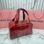 ORI หนังแท้ | Miu Miu Leather top-handle bag กระเป๋าสะพายทรง keepall เรียบแต่ฟาด หรูหราทุกองศา ใครเห็นก็ต้องเหลียว