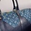 หนังแท้ LOUIS VUITTON KEEPALL กระเป๋าใบใหญ่จุใจ ใส่สัมภาระขึ้นเครื่องเดินทางได้ หูจับแข็งแรง สายสะพายยาวถอดออกได้ สะพายไหล่หรือ Crossbody ก็ดูดี ใช้ได้ทั้งชายหญิง ภาพถ่ายสินค้าจริง ไอเท็มนี้สวยน่าใช้สุดคุ้มมากๆ ห้ามพลาดเลยค่ะ! ราคานี้ถือว่าคุ้มมากค่า