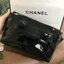 New Chanel Waist Bag Gift With Purchase (GWP) กระเป๋าสะพายคาดเอวหรือคาดอกพรีเมี่ยมกิ้ฟของแท้จาก Chanel Perfume Counter รุ่น Limited Edition วัสดุหนังเเก้วเรียบสวยอยู่ทรงลายมีโลโก้ด้านหน้า เปิดปิดด้วยฝาปิดกระดุมแม่เหล็ก ภายในโล่ง ซับในลายเเบรนด์ ใส่มือถือไ
