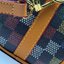ORI หนังแท้ | LV Keepall Bandoulière 25 Bag กระเป๋าทรงหมอนซิตี้ ดีไซน์ใหม่จาก LV Vers Damier Ebene โดดเด่นที่ลายช่องสี่เหลี่ยมดุจระบายสีด้วยมือพิมพ์ลงบนลายตารางหมากรุก แต่งดีเทลหรูหราผสานอดีตเข้ากับปัจจุบันได้อย่างมีสไตล์