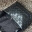 Baobao Issey Miyake Prism Sac ชาวมินิมอลทั้งชายและหญิงต้องถูกใจรุ่นนี้ เพราะ Prism Sac เป็นกระเป๋าแบบ unisex ที่มาพร้อมกับความเรียบง่ายของวัสดุเนื้อแมตต์ แต่ให้ลุคสไตล์เท่แบบคูลๆ โดดเด่นด้วยดีไซน์ที่ออกแบบมาให้ใช้งานที่ง่าย ตอบโจทย์ทุกสถานการณ์ฝาพับแบบเปิ
