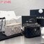 CHANEL Vanity Top Handle Bag / Chanel makeup bag กระเป๋าใส่เครื่องสำอางค์สวยหรู น่ารักลูกคุณหนูต้องยกให้ใบนี้เลยค่า ด้านในกว้างขวาง จะใช้เองหรือเป็นของขวัญ ของฝาก แนะนำรุ่นนี้เลยค่ะ!