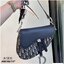 DIOR Saddle bag with shoulder strap Dior Oblique jacquard fabric and smooth Leather กระเป๋าสะพายทรงอานม้า กระเป่าที่มีเอกลักษณ์สวยงามเหนือกาลเวลา รุ่นใหม่ฝาพับแบบหนัง ทรงสวยไม่ซ้ำใคร