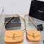 VIP 】หนังแท้ YSL SAINT LAURENT BORSA SATCHEL KAIA PICCOLA IN MORBIDA PELLE พร้อมส่งที่ไทย กระเป๋าสะพายหนังสวยหรูอยู่ทรงเปิดปิดด้วยฝาปิดโลโก้แบรนด์อะไหล่ทองวินเทจ ภายในโล่งมีช่องหลัก และช่องใส่บัตรสามารถใส่มือถือของใช้จุกจิกได้เยอะ สายสะพายหนังยาวปรับระดับ