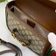 VIP GIFTbag 】หนังแท้สวยมากกกกกก มีจำนวนจำกัดน้าา Gucci Horsebit 1955 mini bag กระเป๋าสะพายข้าง ทรงใช้งานง่าย ดีไซน์เรียบหรูและคลาสสิคตามสไตล์ ใส่ของสำคัญได้สบาย ใส่มือถือได้ทุกรุ่น มาพร้อมสายสะพายสปอร์ต ถอดออกได้ ปรับได้ตามตัว ใบนี้แมทช์ได้กับทุกสไตล์การแ