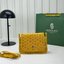 10 สี ORI หนังแท้ | GOYARD Plumet pouch-wallet กระเป๋าสะพายใบเล็กกะทัดรัด ดีไซน์กระเป๋าสตางค์ Plumet ดีไซน์มาพร้อมช่องใส่เหรียญ ธนบัตร และบัตรต่างๆ สามารถสะพายไหล่เป็นกระเป๋าสะพายข้างได้เหมือนกระเป๋าใบเล็ก