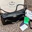 PRADA LEATHER SHOULDER BAG ใบเดียวเอาอยู่ตลอดวันเลยค่ะ! รุ่นนี้ใช้หนังอย่างดี หนังนิ่มซอฟมากๆ หลงรักแน่นอน!!