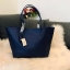 Cath kidston tote bag กระเป๋าสะพายรุ่นใหม่ วัสดุ PU คุณภาพดี นิ่ม น้ำหนักเบา เช็ดทำความสะอาดง่าย เปิดปิดกระเป๋าด้วยกระดุมแม่เหล็ก ด้านในโล่งกว้างมีช่องซิปสำหรับใส่ของ จุของได้เยอะ สายสะพายไหล่ยาวสุด22cm.ขนาดกำลังดีราคาสุดคุ้มห้ามพลาดค่ะ