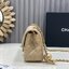 ORI หนังแท้ | Chanel Classic Flap Bag กระเป๋าสะพายรุ่นคลาสสิก สายประดับบอลโลโก้สวยหรูอะไหล่สีทองสวยงาม
