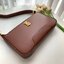BURBERRY LEATHER SHOULDER BAG VIP GIFT WITH PURCHASE (GWP) พรีเมี่ยมกิ้ฟ Limited Edition ทรงยอดฮิตแห่งปี วัสดุหนังแท้ สวยหรูอยู่ทรงเปิดปิดด้วยซิปยาว(คล้องรางซิปคู่เพื่อเปิดปิด) อะไหล่ทอง ภายในโล่งมีช่องหลัก และช่องใส่บัตรแยกเป็นสัดส่วน สามารถใส่มือถือของใ