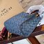 COACH Tote 22 In Signature Chambray หากคุณกำลังมองหากระเป๋าที่มีดีไซน์แปลกตา ไม่ค่อยเหมือนที่พบเห็นทั่วไป