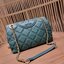 TORY BURCH FLEMING SOFT CONVERTIBLE SHOULDER BAG รุ่นหายากที่สาวๆตามหา มาพร้อมเสิร์ฟความสวยถึงบ้านไปเลยจ้า รอบนี้คัดสีสวยๆมาให้ได้ช้อปกันอย่างจุใจไปเลย กระเป๋าสะพายไหล่ หนังแท้นิ่มเต็มใบ สวยหรูดูแพง เปิด-ปิดด้วยตัวกดล็อคแน่นหนา สายสะพายในตัวปรับใช้ได้ 2 แ