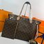 ORI หนังแท้ | LV Inside Out MM Tote Bag กระเป๋าสะพายทรงโท้ท พร้อมใบเล็ก 🤍 เกรดออริจินอล หนังแท้ ภาพถ่ายจากงานขายจริง ใช้งานต่างประเทศได้