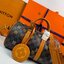 ORI หนังแท้ | LV Keepall Bandoulière 25 Bag กระเป๋าทรงหมอนซิตี้ ดีไซน์ใหม่จาก LV Vers Damier Ebene โดดเด่นที่ลายช่องสี่เหลี่ยมดุจระบายสีด้วยมือพิมพ์ลงบนลายตารางหมากรุก แต่งดีเทลหรูหราผสานอดีตเข้ากับปัจจุบันได้อย่างมีสไตล์