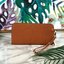 CHARLES & KEITH CLASSIC ZIP AROUND WALLET กระเป๋าเงินใบยาวซิปรอบ มีสายคล้องมีสีเข้ากระเป๋า 1 เส้น ใช้งานง่ายมากๆ คล้องมือก็เก๋ ด้านหน้าปั๊มโลโก้แบรนด์ เปิดปิดด้วยซิปรอบ ที่สายคล้องมือแต่งหมุดสีสวยเด่น ถอดสายได้ จุบัตรได้ 12 ใบ มีช่องซิปใส่เหรียญและช่องใส่