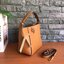 คอลเลคชั่นขายดี มากี่รอบๆ ก็หมดไวทุกรอบ!! TORY BURCH MCGRAW MINI BUCKET BAG กระเป๋าสะพาย และ ถือ คล้องแขน ทรงถัง สะพายได้ 2 ทรง ผลิตจากหนังแท้ หนังลูกวัว หนังนุ่ม หนังหอม น้ำหนักเบามากกก!! หนังลื่น นิ่มสวยมากๆ!! ด้านหน้าประดับโลโก้แบรนด์ ภายในโล่งกว้าง มี