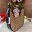 Coach Bailey Hobo With Whipstich Shoulder Bag (coachc1322) กระเป๋าcoach ทรงโค้งใช้แบบหิ้วหรือคล้องไหล่ก็ดูดี ใช้วัสดุหนังแท้ชั้นดี หนังสวยมากๆค่ะ ด้านหน้าใช้อะไหล่แบรนด์ตัวใหญ่ หรู ดูสะดุดตามีเดียว จุดเด่นตรงสายคือร้อยหนังเป็นสีเข้ากับตัวกระเป๋าได้สวยงาม 