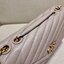 TORY BURCH KIRA CHEVRON CONVERTIBLE SHOULDER BAG กระเป๋าสะพายรุ่นยอดฮิต ไซส์ใหญ่จัดเต็มให้เน้นๆ ใช้ยังไงก็ดูหรู ดีไซน์เฉพาะตัว วัสดุหนังแกะ สัมผัสนิ่ม เปิด-ปิดด้วยกระดุมแม่เหล็ก ภายในเป็นช่องโล่ง แบ่งสัดส่วนไว้ดีมากๆ ใส่กระเป๋าสตางค์ มือถือ เครื่องสำอางค์