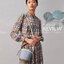 Tory Burch Robinson mini bucket bag กระเป๋าถือและสะพาย Crossbody ทรงถังสวยสุดฮิต เป็นรูปทรงใหม่ มาแรงที่สุดในตอนนี้!! ประดับโลโก้ด้านหน้า สวยโดดเด่นไม่เหมือนใคร วัสดุหนังวัวแท้ หนังสวย น้ำหนักเบา ตั้งอยู่ทรง ด้านในมีกระเป๋าผ้าลายแบรนด์ สามารถถอดออกได้ ภาย