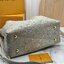 LV Bella Tote Flight Mode กระเป๋าทรงโท้ทใบใหญ่ รุ่นใหม่สีสวยละมุนมาก ต้อนรับลมหนาว สวยงามลงตัวอย่างสง่างาม หรูหราที่สุด ดีไซน์โดดเด่นด้วยการไล่เฉดสีแบบใหม่ ฉลุลาย Degradé Monogram