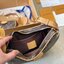 LV Croissant MM bag 25cm กระเป๋าสะพายดีไซส์เก๋เท่ห์มีสไตส์ ลายโมโนแกรม มาพร้อมใบลูกดีไซส์เข้ากัน สวยงาม สวยหรู ขนาดกำลังดี ใบจริงสวยมาก แนะนำเลยค่ะ