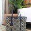 OUTLET 】TORY BURCH FACTORY MONOGRAM JACQUARD LARGE TOTE BAG (L) กระเป๋าถือหรือสะพายดีไซน์ยอดนิยมจาก TORY BURCH FACTORY OUTLET วัสดุ Woven Jacquard & Leather ทอลาย Jacquard Singnature แบรนด์รอบใบปราณีตสวยอยู่ทรงเป็นเอกลักษณ์ ใบใหญ่กำลังดี กว้างและจุได้เยอะ