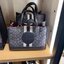 พร้อมส่ง 4ลาย 🌈ไม่มีในช๊อปไทยจร้าา😘 COACH DEMPSEY CARRYALL IN SIGNATURE JACQUARD WITH STRIPE AND COACH PATCH (C2826,C1527,C4113) พร้อมส่งความสวย! คุณภาพจัดเต็มค่ะ กระเป๋าทรงTote วัสดุ Jackquard+หนังแท้ ได้ลงตัวสวยงาม ด้านหน้ามีโลโก้แบรนด์ว