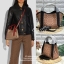 COACH HADLEY HOBO 21 BAG กระเป๋าถือหรือสะพายข้าง เรียบหรู หนังแกะแท้ ลาย signature brand หนังนิ่ม ปรับเปลี่ยนได้ 2 ทรง ปากกระเป๋ามีกระดุมแม่เหล็ก พร้อมตะขอเกี่ยว ภายในกว้าง ใส่ wallet ยาว mini iPad และของใช้ได้จุ พร้อมสายสะพายยาว ถอด ปรับระดับได้ค่ะ Must 