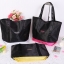 Chanel Satin Shoulder bag วัสดุ (Material) : Satin กระเป๋าสะพายข้าง ขนาดกำลังดีค่ะ ใส่เอกสารหนังสือได้นะคะ ด้านในซับผ้าลายเดียวกับสีกระเป๋าเลยค่ะ เป็นกระดุมแม่เหล็กเปิดปิด สินค้าพรีเมี่ยมแท้ แถมจากเค้าเตอร์แบรนด์ประเทศญี่ปุ่นค่ะ