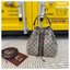 GUCCI Ophidia small bucket bag กระเป๋าสะพายทรงขนมจีบคอลสุดคลาสิค รูดปากกระเป๋าเก็บทรงได้ ภายในสวยงามโล่งกว้าง ใส่ของได้แบบไม่ต้องกังวล