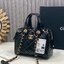 ORI หนังแท้ | Chanel Small Bowling Bag Crumpled Leather / Chanel Keepall Bag กระเป๋าถือ กระเป๋าสะพายรุ่นใหม่ล่าสุด ดีไซน์หนังยับเงา ในคอลเลกชัน Métiers d’art ปี 2024/25 ด้วยลูกเล่นของเนื้อสัมผัสและรูปแบบ