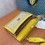TORY BURCH 81000 MINI T MONOGRAM JACQUARD SHOULDER BAG คอลเลคชั่นฤดูใบไม้ผลิ 2021 กระเป๋าสะพายรุ่นใหม่จาก Tory Burch ดีไซน์สวยคลาสสิค แฝงไว้ด้วยความหรู ลวดลายผ้าแจ็คการ์ด T Monogram บนกระเป๋า Tory Burch นี้ เป็นการยกย่องให้กับงานควิลท์ชาวเพนซิลเวเนียดัตช์