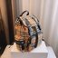 BURBERRY BAGPACK VIP GIFT WITH PURCHASE (GWP) พรีเมี่ยมกิ๊ฟ Limited Edition จาก BURBERRY วัสดุผ้าCanvasสลับหนัง เป้ทรงสวย