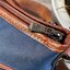 LONGCHAMP BOXFORD TRAVEL BAG M กระเป๋าเดินทางขนาดกลาง มาพร้อมสายสะพายที่สามารถถอดได้ ให้คุณเลือกสะพายไหล่หรือถือได้ มีซิปรูดเปิดปิดกระเป๋าที่ให้คุณมั่นใจได้ว่าคุณจัดเก็บไอเท็มของคุณได้อย่างมิดชิด บ็อคฟอร์ด (BOXFORD) สะท้อนความเป็นเอกลักษณ์ของแบรนด์ที่เปี่