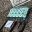 Baobao Issey Miyake Prism Kangaroo crossbody bag กระเป๋าสะพาย Crossbody รูปทรงสี่เหลี่ยมผืนผ้า ไซส์กำลังพอดี เห็นแบบนี้บอกเลยว่าใส่ของสำคัญได้แบบครบถ้วน ไม่ว่าจะเป็นโทรศัพท์ กระเป๋าตังค์ หรือพาวเวอร์แบงค์ จัดเป็นอีกหนึ่งรุ่นที่น่ารัก สายสะพายปรับได้ตามควา