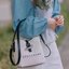 LONGCHAMP Roseau Bucket Bag กระเป๋าทรงถัง ถือหรือสะพายไหล่ได้ วัสดุผ้าฝ้าย แต่งหนังวัวลายนูน มีซับใน ด้านในกระเป๋าซิป1 กระเป๋าเล็ก1 อะไหล่เงิน มีสายยาวถอดสายได้ ปรับระดับไม่ได้ ดาราเซเลปใช้เพียบ รุ่นเดียวกับคุณแอนใช้ Hot Item!!!! ใบจริงสวยมากน้ำหนักเบา จุ