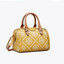 Tory Burch T-Monogram Mini Embossed Wine Bucket Bag / Tory Burch Mini Bucket กระเป๋าถือหรือสะพายไหล่ ทรงหมอนขนาดเล็ก ประดับด้วยลวดลายอันเป็นสัญลักษณ์ของแบรนด์ ถูกประดิษขึ้นด้วยความพิถีพิถันวัสดุหนังอย่างดี ด้านในบุด้วยหนังไมโครซูแอคเนื้อนุ่มทำความสะอาดง่า