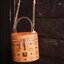 M.C.M CYLINDER CROSSBODY IN VISETOS รุ่นยอดฮิตอีกหนึ่ง!! กระเป๋าสะพายข้าง ดีไซน์ทรงกระบอก ให้คุณสนุกไปกับทุกสไตล์การแต่งตัว สวยอยู่ทรง ใส่ของสำคัญได้ครบถ้วน วัสดุหนังแคนวาสคุณภาพดี เปิด-ปิดด้วยซิปรอบ ภายในบุผ้าสลับหนังแท้ เป็นช่องโล่งทำให้เก็บของไว้ได้สะด