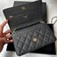 CHANEL WALLET ONCHAIN งานหนังแท้สวยหรู ใช้ ตทป ได้ กระดุมแม่เหล็ก ตามฉบับ HOLO ปีใหม่ ตามภาพที่ถ่ายเลย ตรงกับการ์ด รุ่นที่สาวๆ ทุกคนต้องมี เห็นเล็กๆ แบบนี้แต่ใส่ของได้เยอะมาก สามารถไช้แทนกระเป๋าคลัชถือได้ด้วย ครบจบในใบเดียวเลยค่ะ ภาพงานจริง ไม่ผิดหวังค่ะ