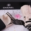 Chanel Umbrella Vip Gift- Beige Black With Gift Box Vip Gift Chanel ของแท้ 100% ร่มพับระบบออโต้พรีเมี่ยมจาก Chanel Cosmetic Counter สำหรับกันฝนกันแดด ปกป้องทั้งแดดและฝนพกพาสะดวก ใช้งานง่ายด้วยปุ่มกดออโต้ มาพร้อมปลอกร่ม ภาพถ่ายจากสินค้าจริง สวยน่าใช้ หน้าฝ